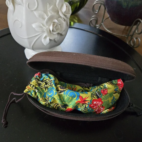 Maui Jim Seven Pools Polorized Sunglasses - Picture 12 of 14